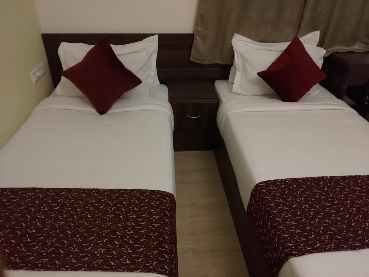Hotel Bangalore Airport Inn Devanahalli Bagian luar foto
