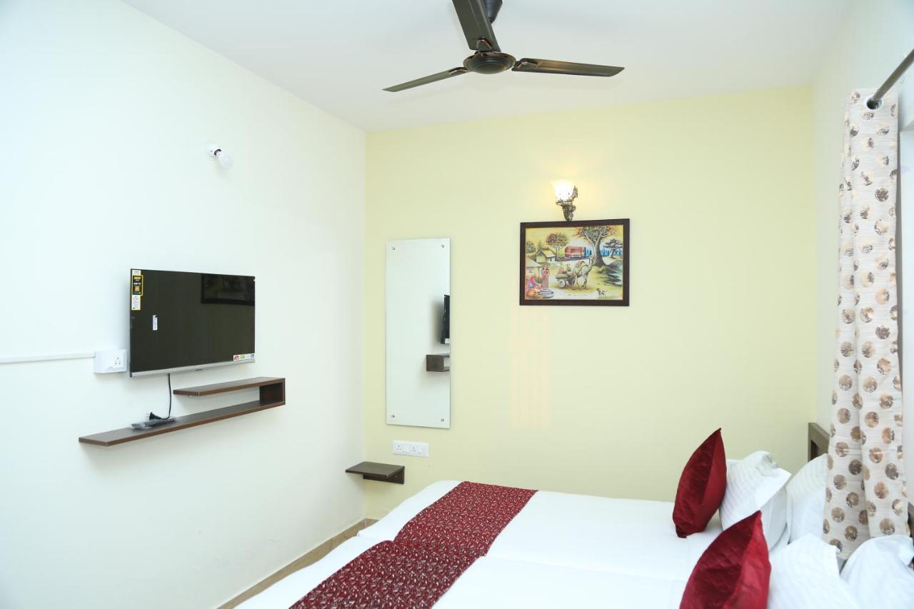 Hotel Bangalore Airport Inn Devanahalli Bagian luar foto